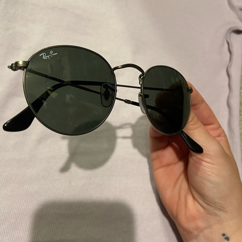 All Black Rayban Sunglasses